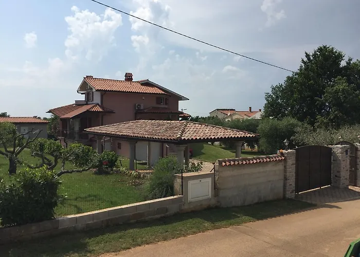 Francesca Villa Poreč