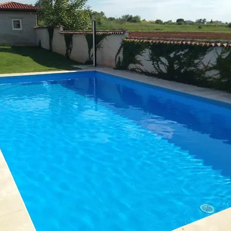 Francesca 别墅 波雷奇