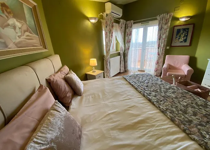 Francesca ヴィラ *